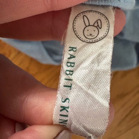 Kids Carolina Tarheels Basketball Long Sleeve Shirt Cotton 4T - Picture 3 of 3